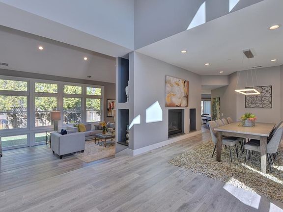 4th image of 1105 Briarwood Ct