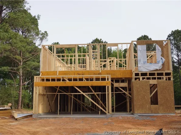 581 Longstreet Rd, Sanford, NC 27331