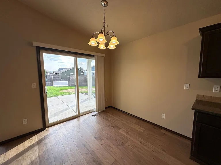 7810 W Kayak Ct — Photo 5