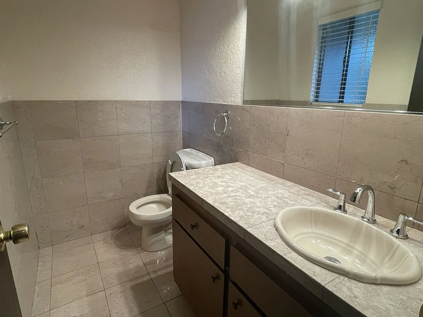 3401 Bermuda Ave — Photo 2