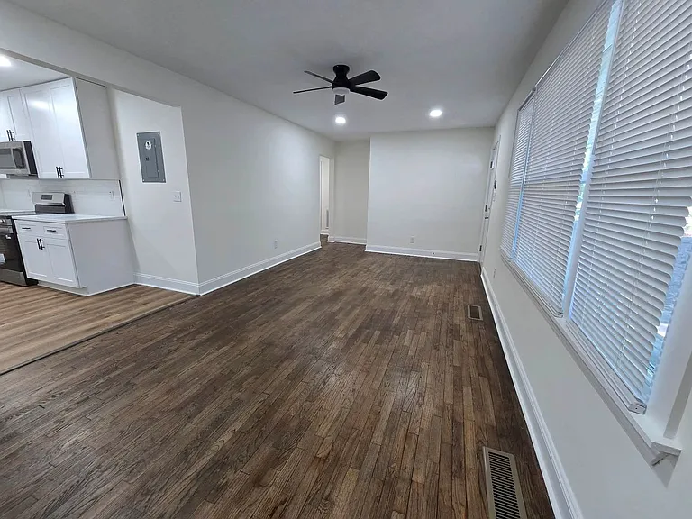 4909 Walnut Dr — Photo 18