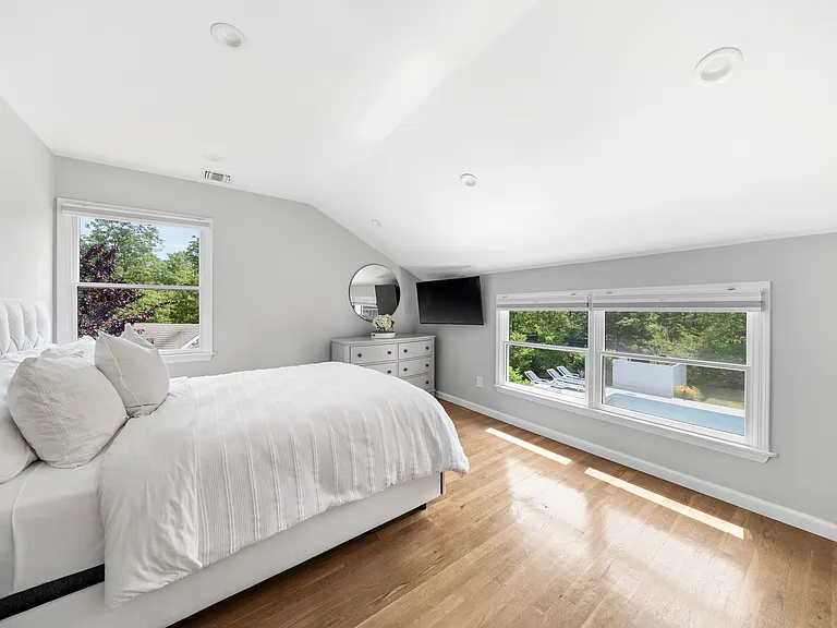 629 Little Bird Rd — Photo 47