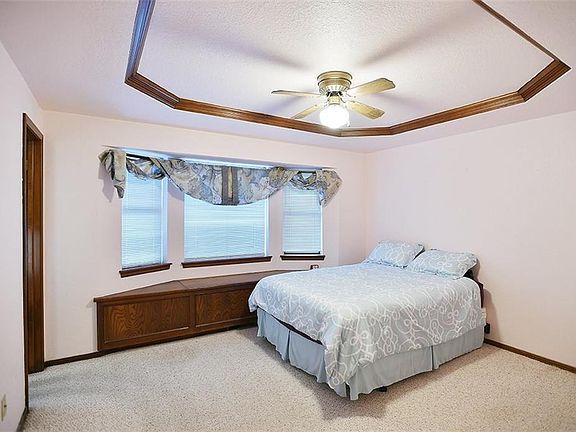 4th image of 117 Fairway Dr