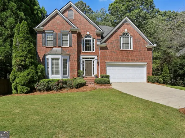 8030 Sandorn Dr, Roswell, GA 30075