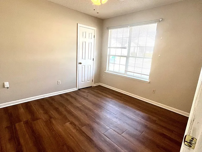 2907 Callaway Cir — Photo 8