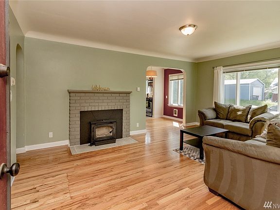 4th image of 11860 12th Ave S