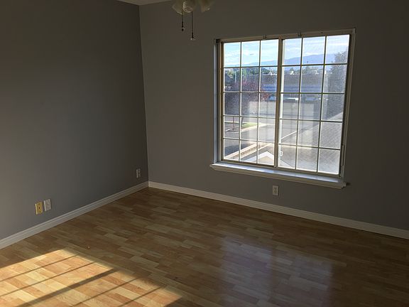 2nd image of 44 N Garden Park Dr Unit 9