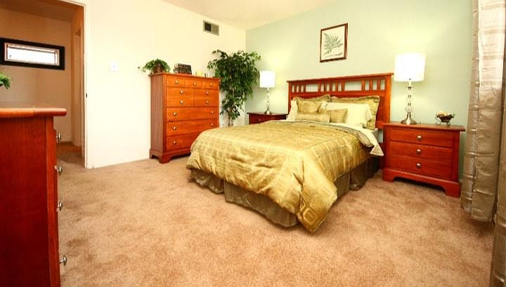 1st image of 6694 Amora Dr