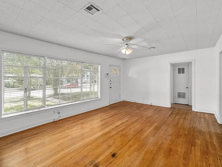 6206 Nasco Dr — Photo 6