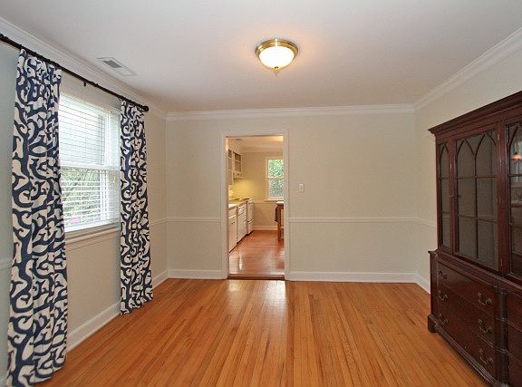 5th image of 2151 Parkway Dr
