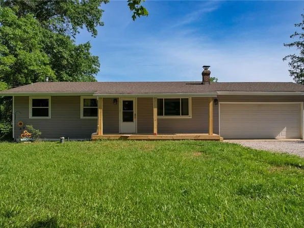 6115 State Route 303, Mantua, OH 44255