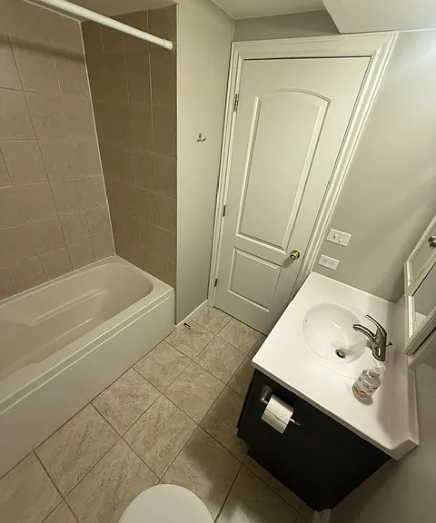 522 S La Grange Rd #1N — Photo 8