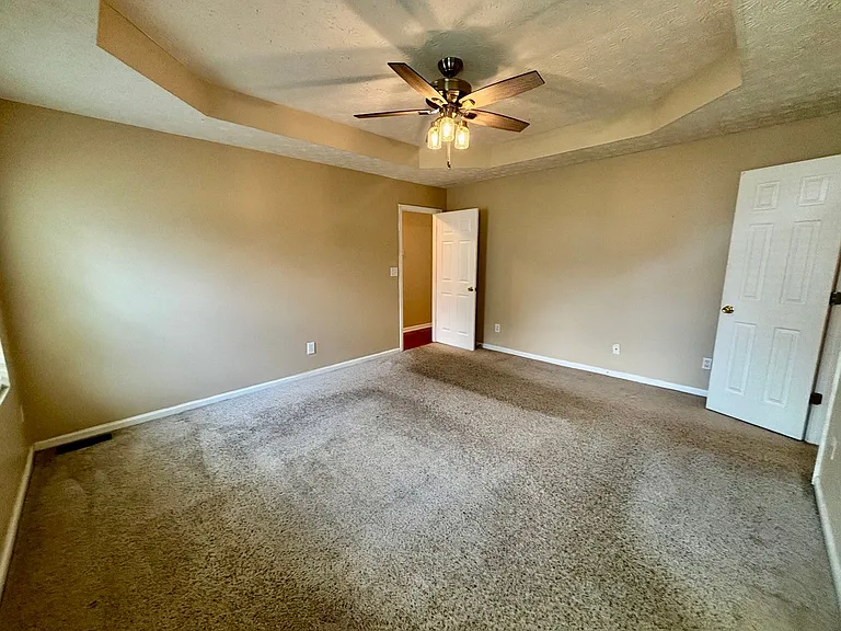 540 Chandon Way — Photo 13