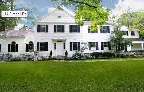 1st image of 114 Birchall Dr #1