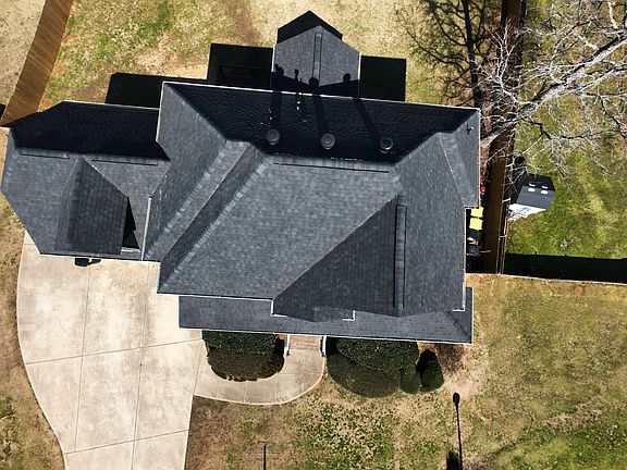 4th image of 38 W Chestnut Way