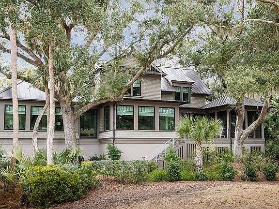 2nd image of 423 Sweetspire Ln