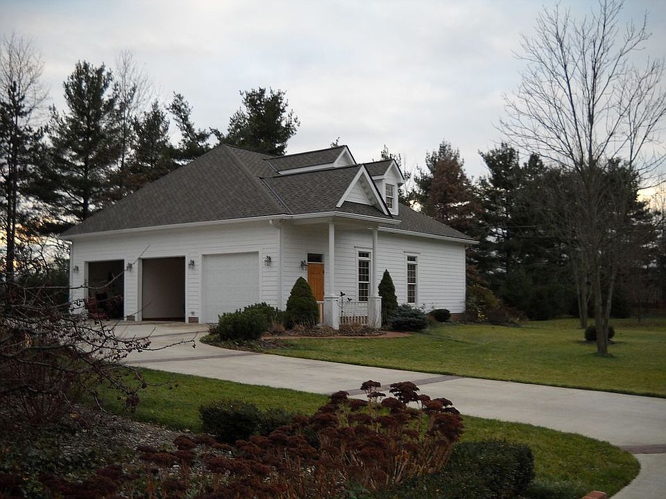 2nd image of 6400 Evans Rd