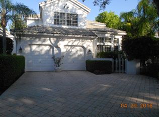 3670 NE 199th St, Aventura, FL 33180