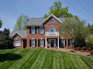 120 Whitmore Cove Ct, Clemmons, NC 27012