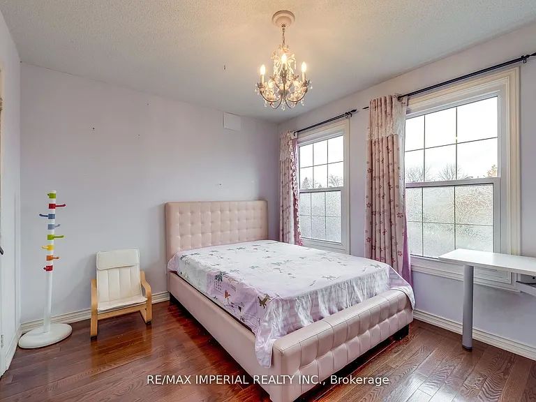 2800 Huntingdon Trl S — Photo 12