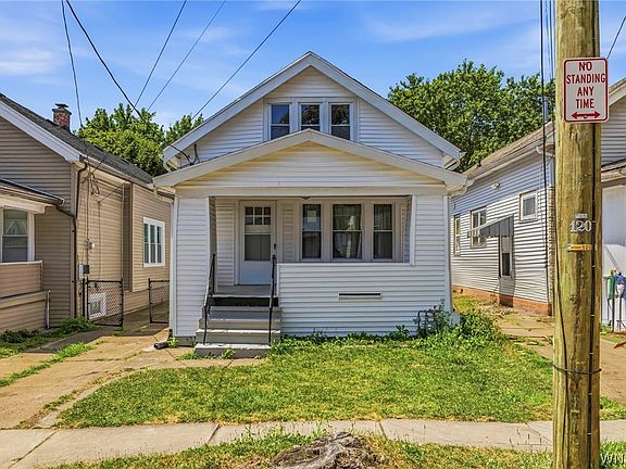 3rd image of 120 E End Ave