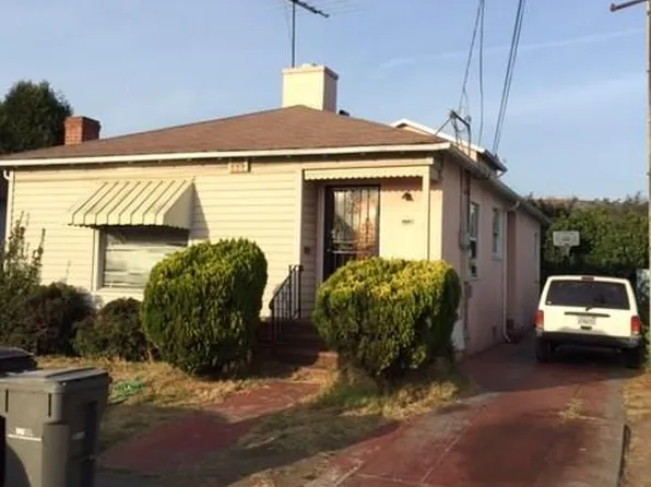 7400 Fresno St, Oakland, CA 94605