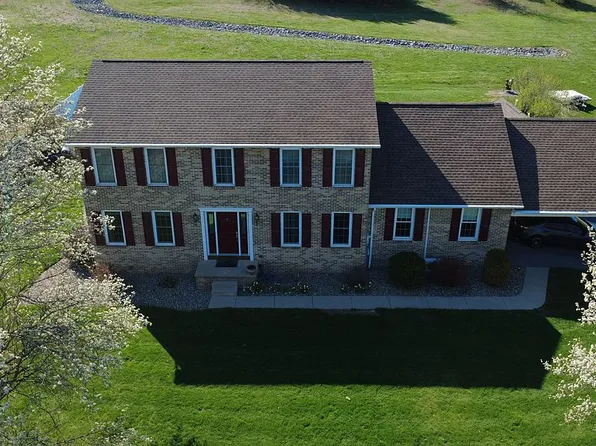112 18th St, Selinsgrove, PA 17870