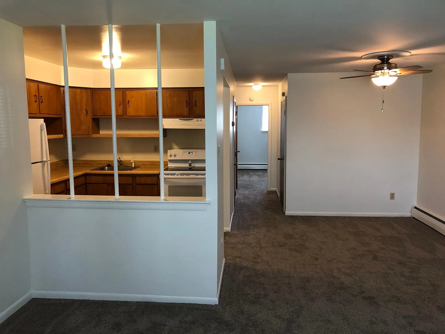 2 bed, 825 sqft, $1,795 — Photo 2