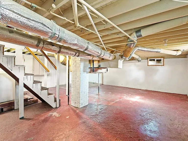 1021 Deal St — Photo 24