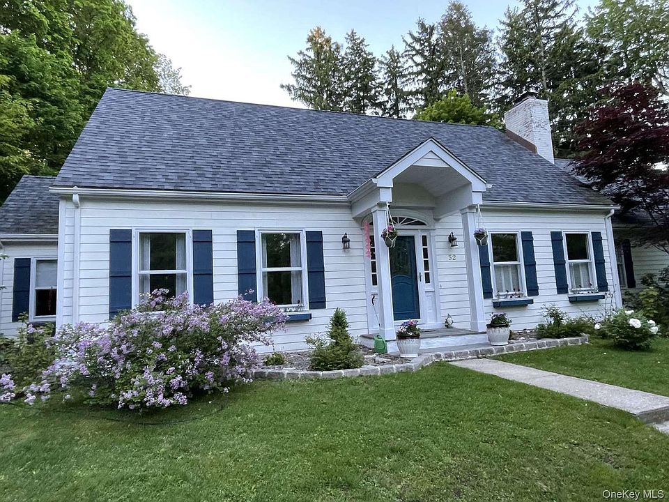 1st image of 52 Kingwood Park