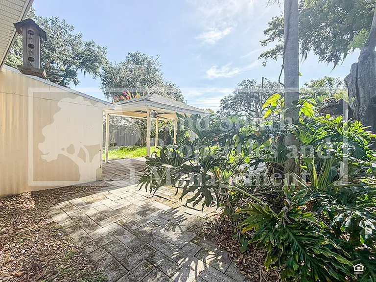 520 McKay Ct — Photo 15