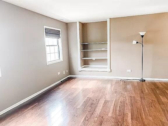 2nd image of 1508 W Jefferson Ave Unit F