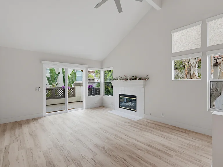27529 Serena — Photo 14