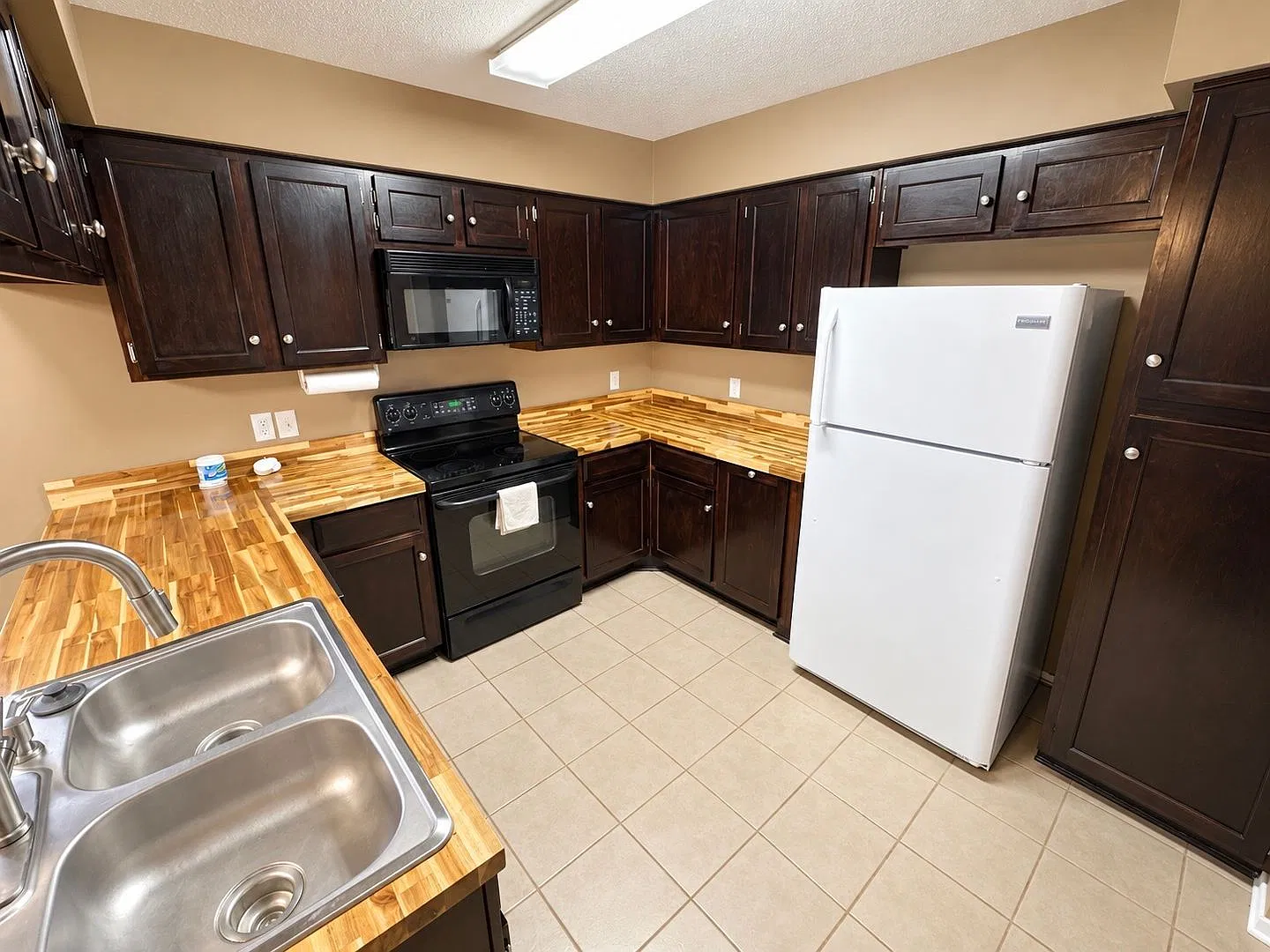 North Bossier Townhome! — Photo 3
