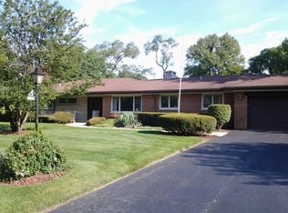 809 Country Club Dr, La Grange, IL