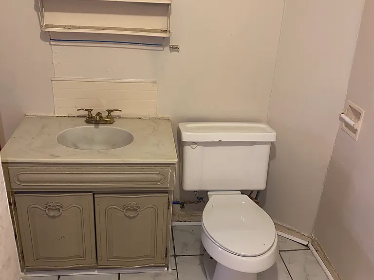 316 Selma Rd #1/2 — Photo 8