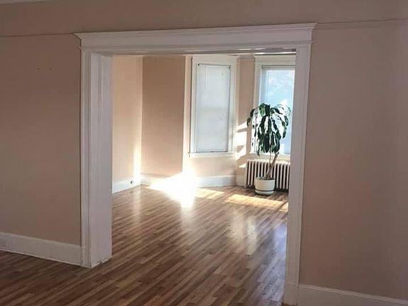 2nd image of 1422 117th St Floor 1