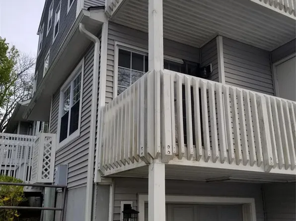 3 Quail Ct, Englewood, NJ 07631