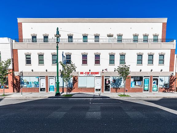 2nd image of 157 Post Ave APT 305
