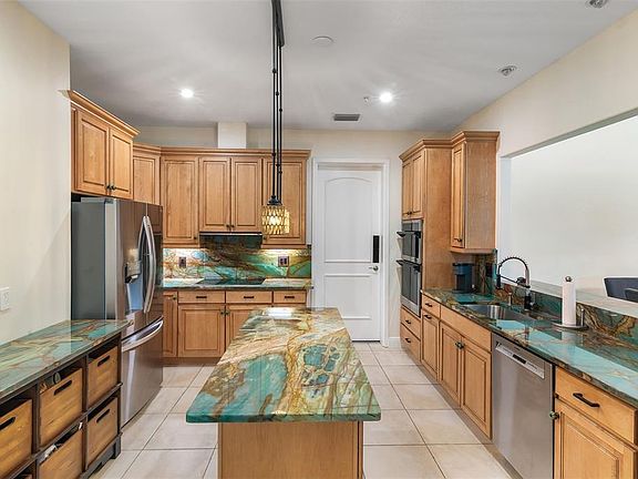 5th image of 120 AVENUE DE LA MER #1501