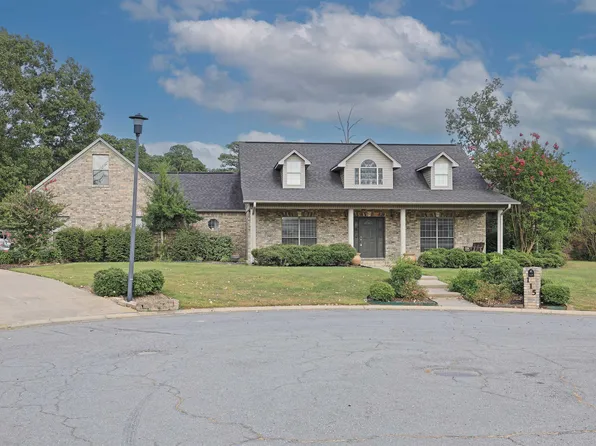 115 Overland Trl, White Hall, AR 71602