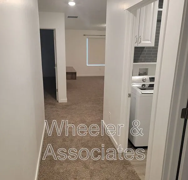 3713 W Cold Pond Ave — Photo 44