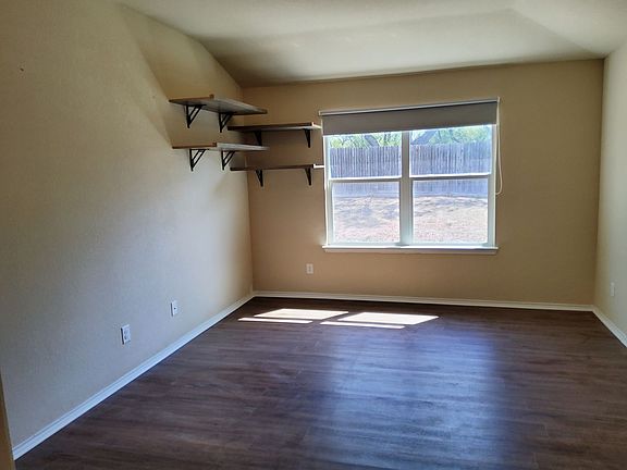 5th image of 8002 Halo Cir