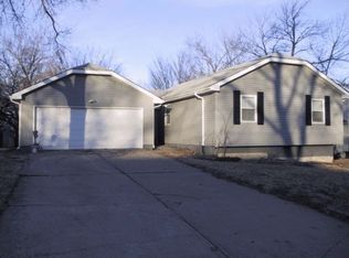 4716 El Monte St, Roeland Park, KS 66205