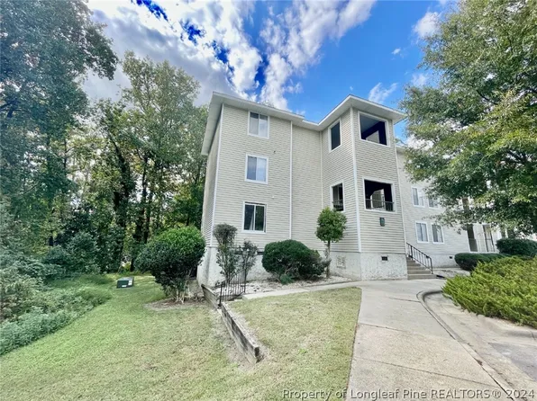 3371 Galleria Dr Unit 22, Fayetteville, NC 28303