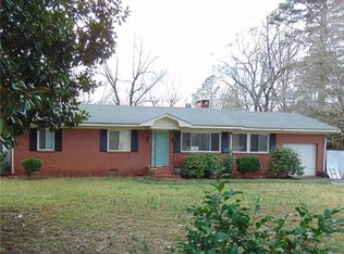 900 Old Providence Rd, Waxhaw, NC 28173