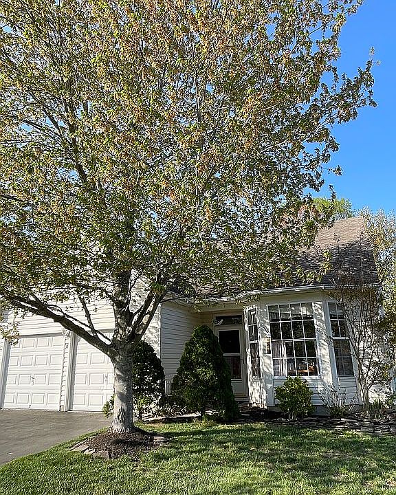 1st image of 15 Glory Ct