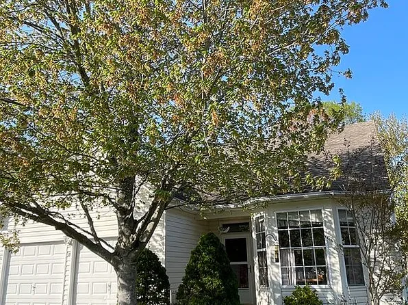 15 Glory Ct, Brick, NJ 08724