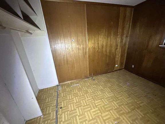 5th image of 4146 Tamarak Dr