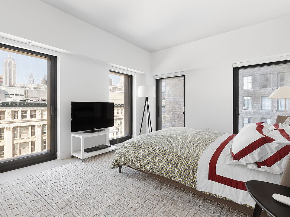 1st image of 55 W 17th St APT 1101
